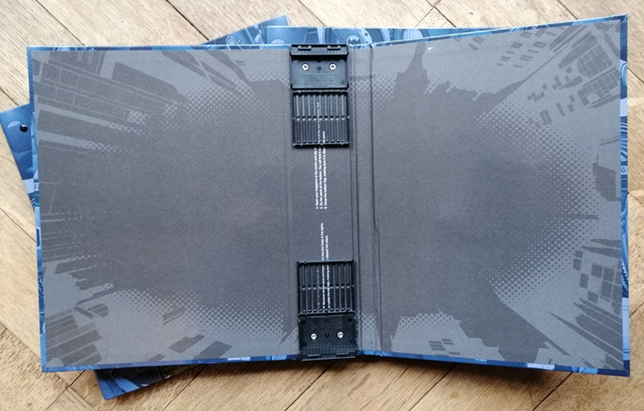 Thumbnail: BATMAN AUTOMOBILIA BINDER x 3, FOR EAGLEMOSS MAGAZINES, BRAND NEW UNUSED LOT