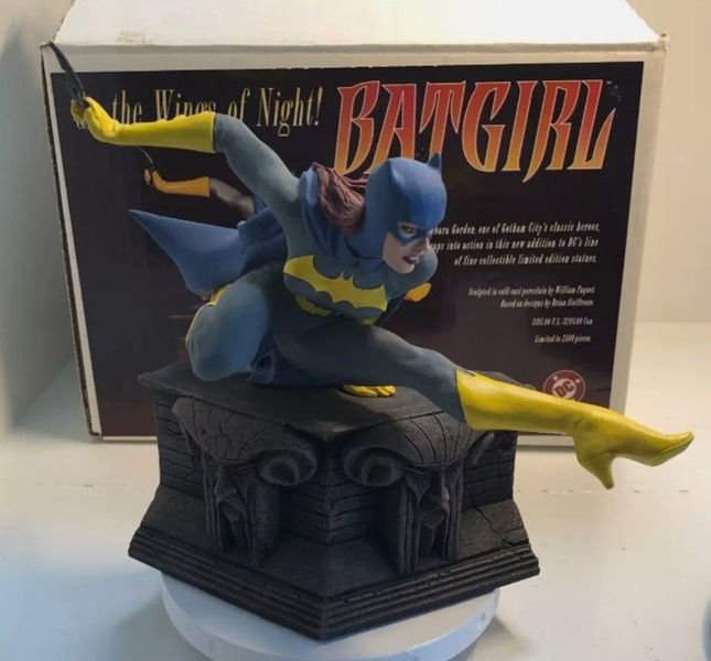 BARBARA GORDON BATGIRL STATUE, 1997, Sculpted by William Paquet, MIB