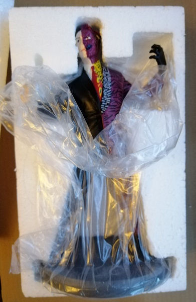 BATMAN FOREVER TWO-FACE STATUE MAQUETTE, WARNER BROS STUDIO STORE 1995