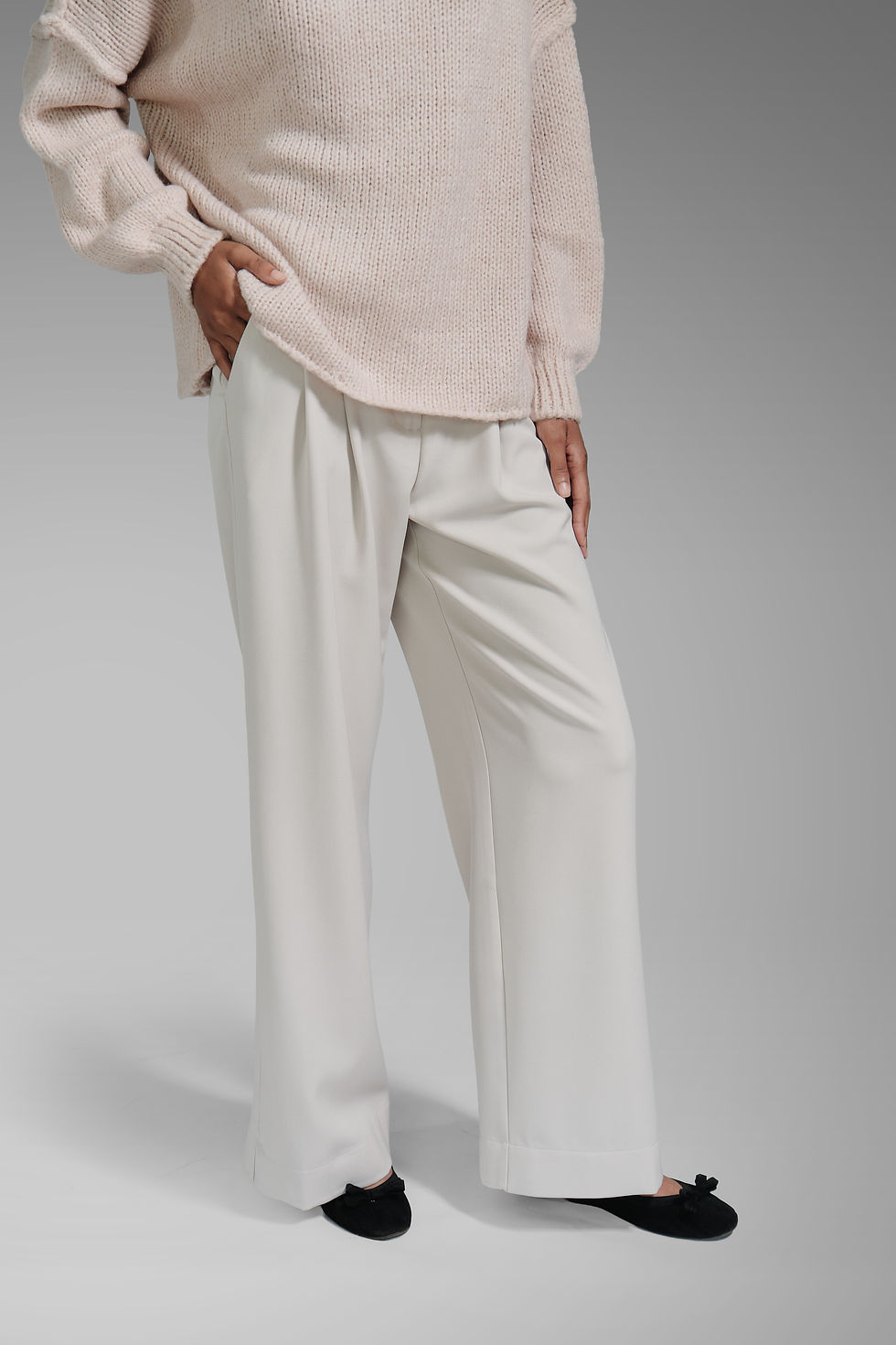 Thumbnail: WIDE LEG PEATED PANTS