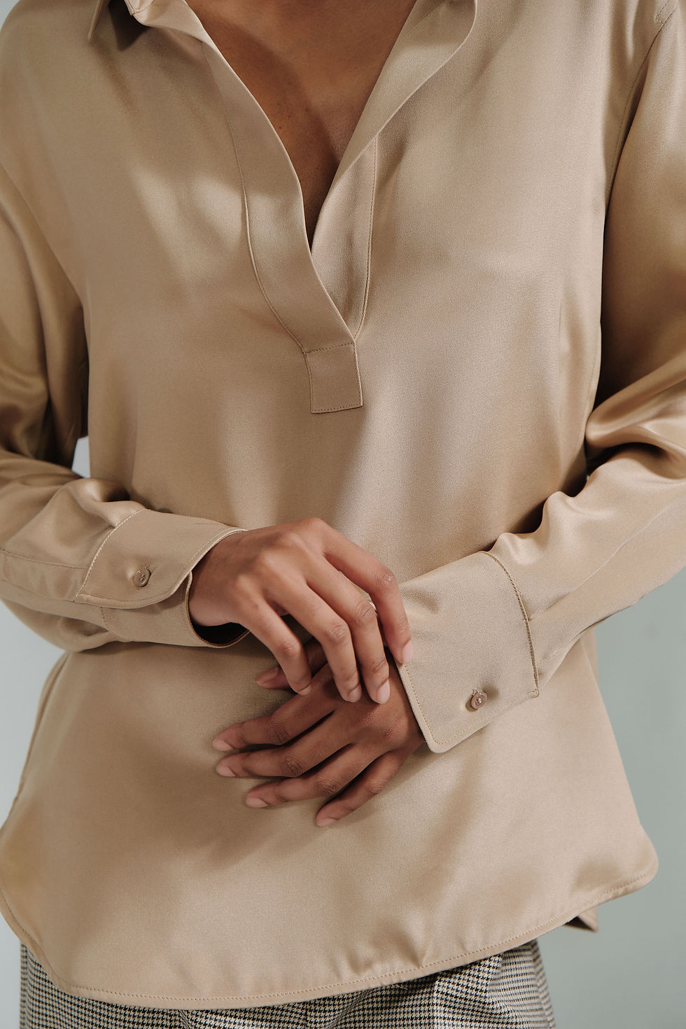 Thumbnail: 100% SILK POLO-NECK BLOUSE IN CAMEL