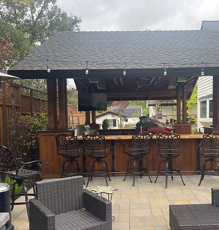 outdoor dining_edited.jpg