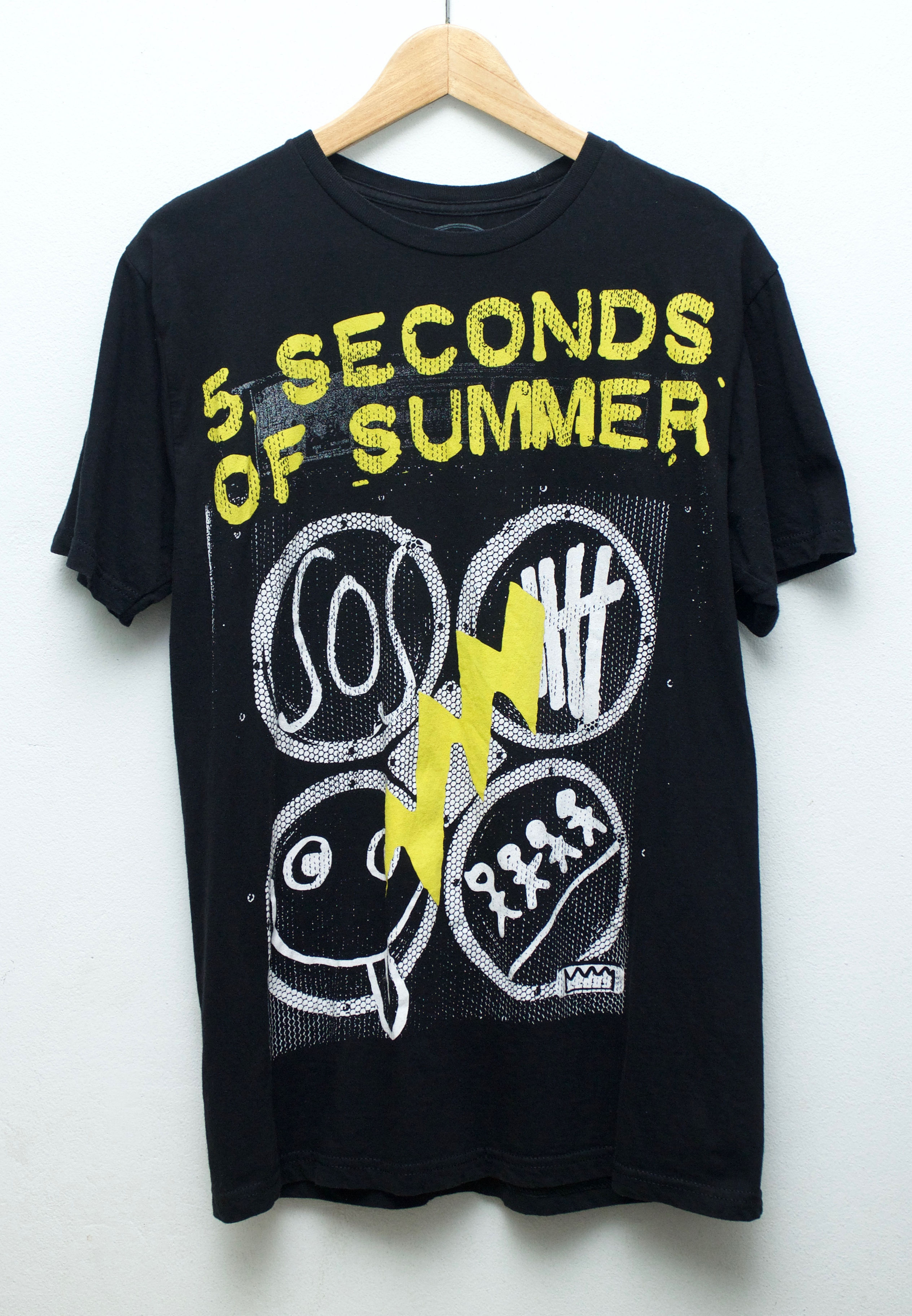 เสื้อยืดมือสอง วงดนตรี 5 Seconds of Summer (ไซส์L/อก20"/ยาว28")T319