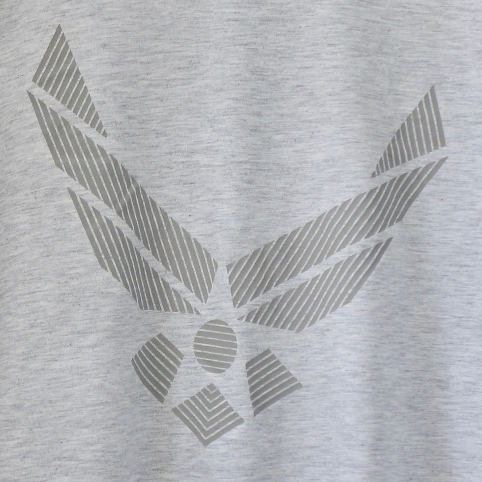 ภาพขนาดย่อ: (XL/อก23"/ยาว31")T198 เสื้อยืดมือสอง U.S. Air Force สภาพดี