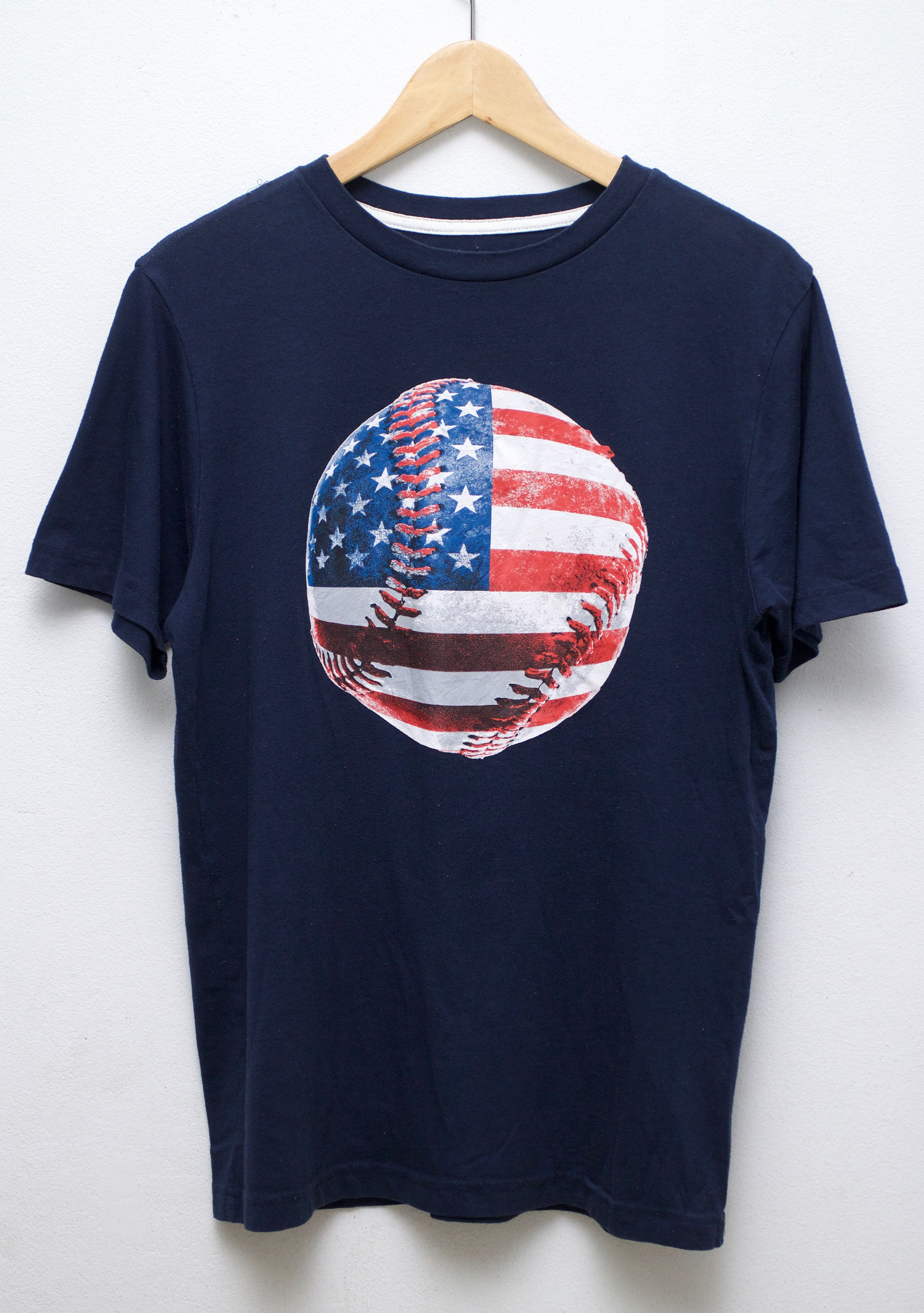 เสื้อยืดมือสอง เบสบอลลายธงชาติอเมริกา (S/อก19"/ยาว27")T240