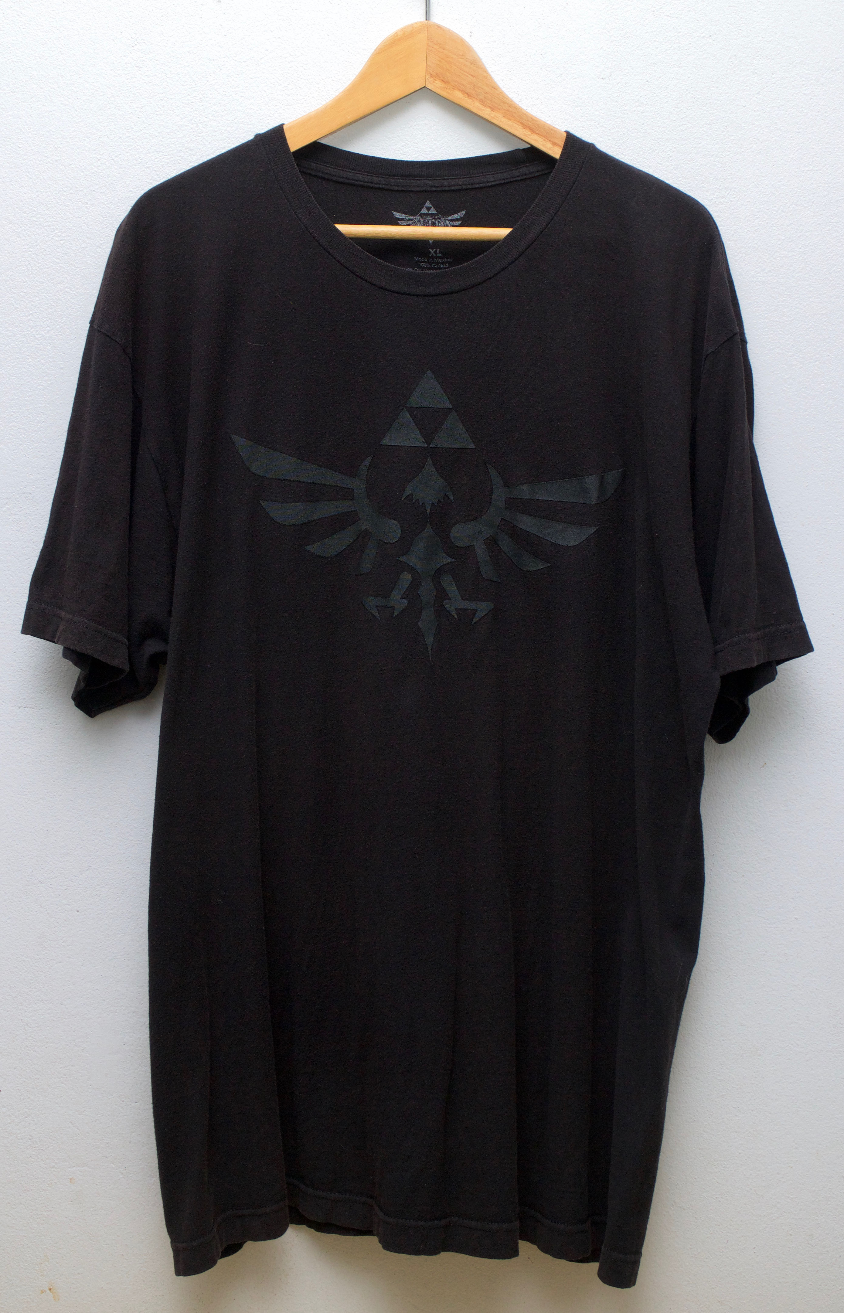 เสื้อยืดมือสอง ลายสกรีนด้านหน้า (2XL/อก25"/ยาว32")T033