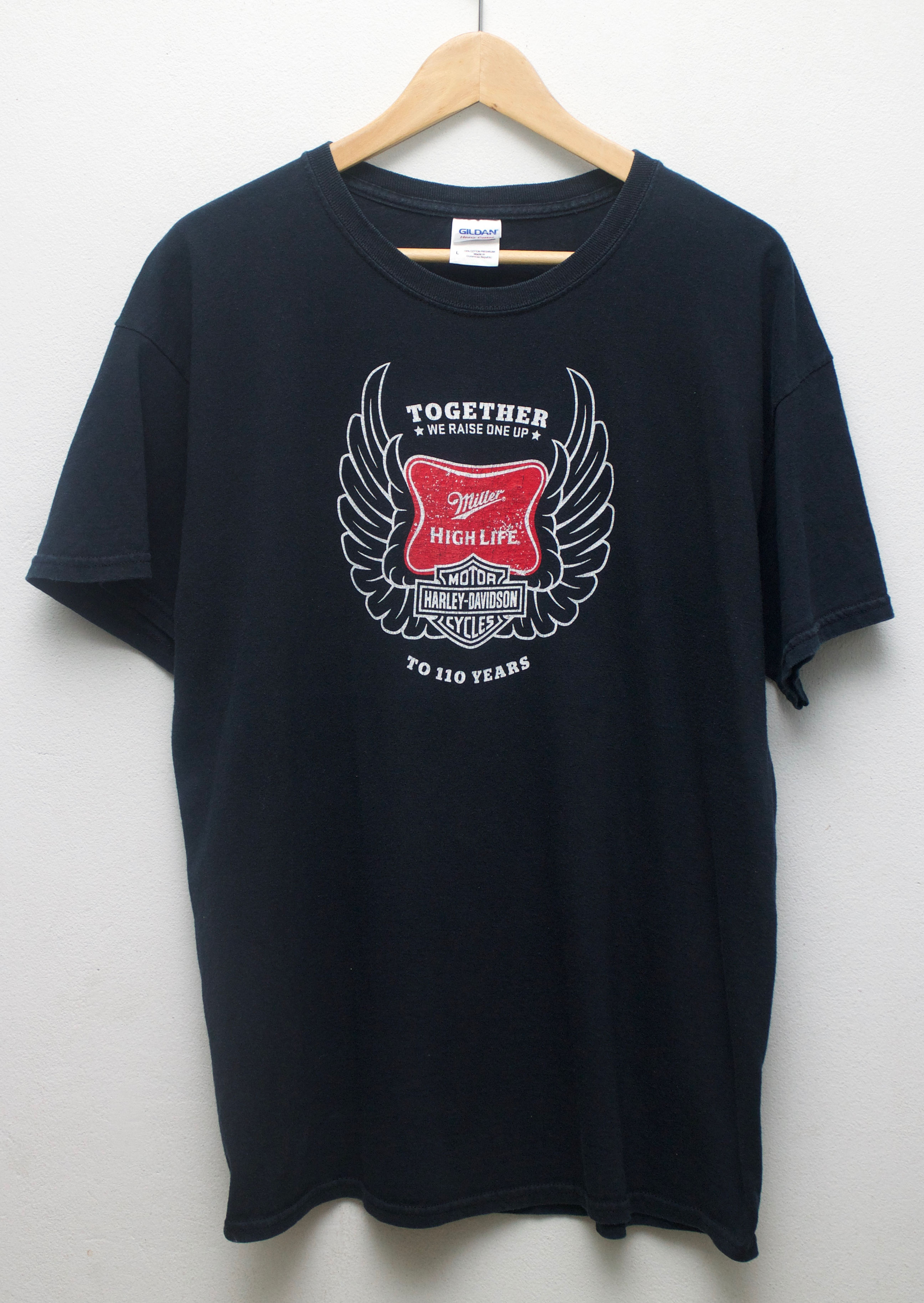 เสื้อยืดมือสอง Miller & Harley-Davidson ครบรอบ 110 ปี (ไซส์L/อก22"/ยาว28")T397