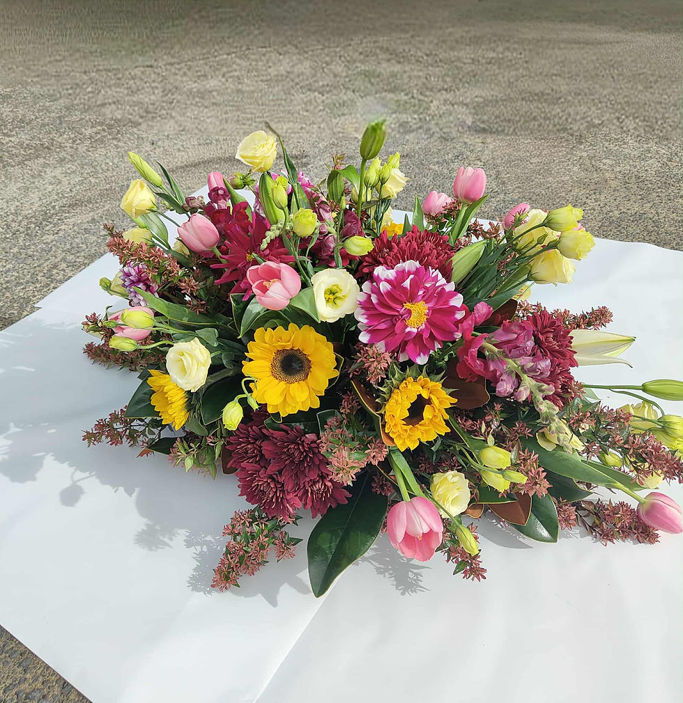 Thumbnail: Casket Spray