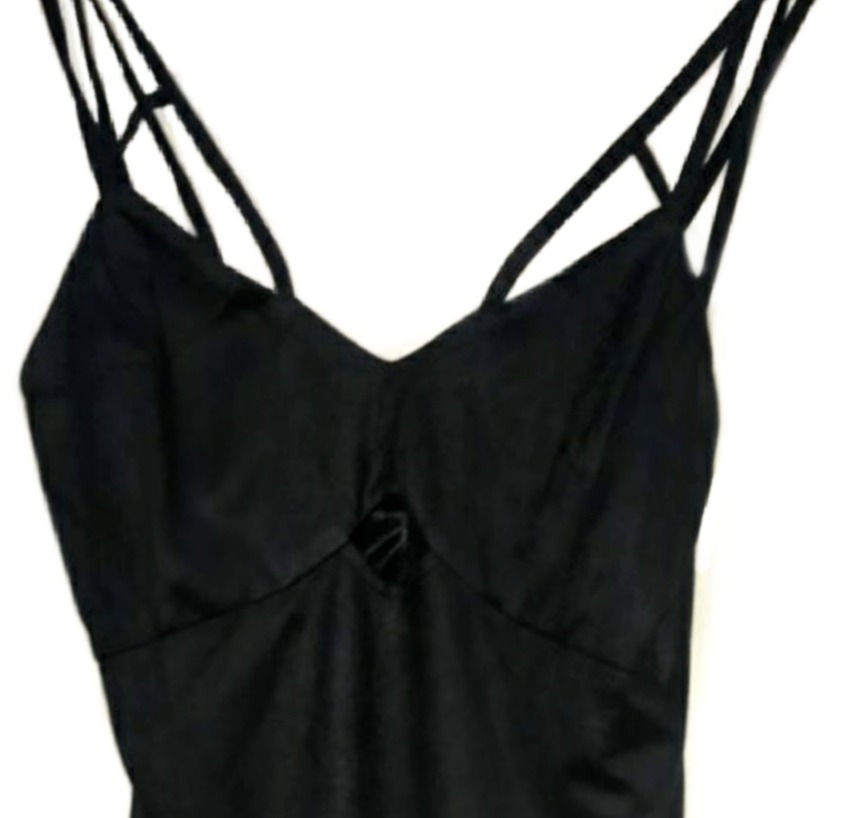 Miniatura: Vestido negro