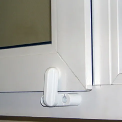 Detskij Zamok Blokirator Na Okna V Dnepropetrovske