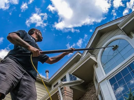 How To Do Home Window Cleaning in Des Moines, Iowa