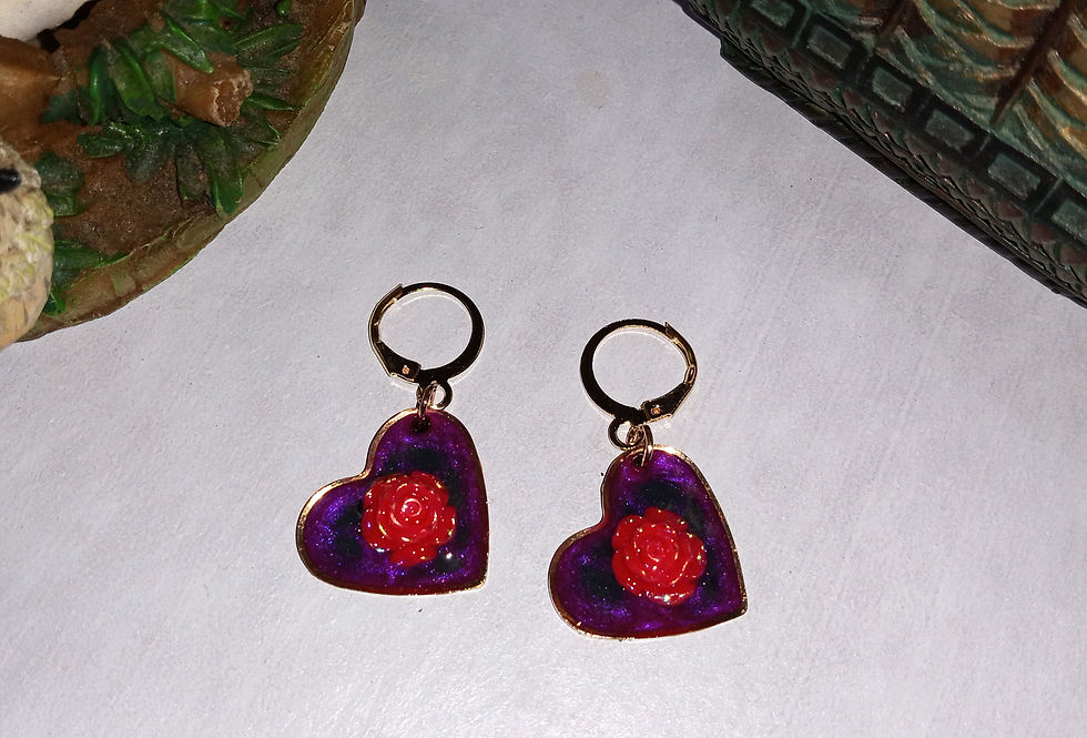Thumbnail: Radiant Rose Harmony: Heart-Shaped Resin Earrings in Shimmering Purple