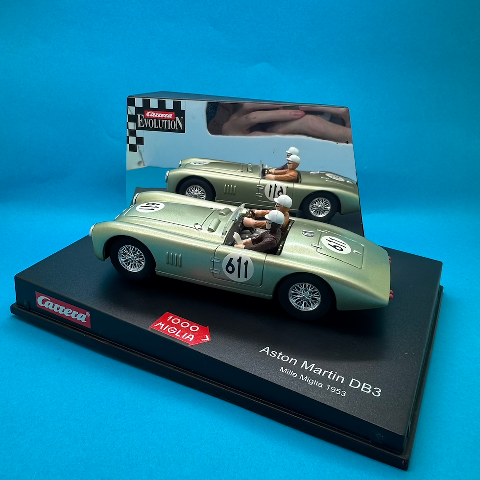 Thumbnail: Carrera 25432 Evolution Martin DB3 "Mille Miglia 1953"