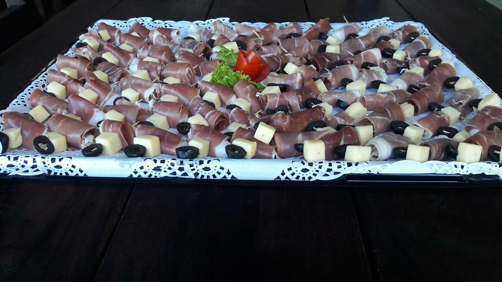 Rollo Jamon Serrano. Canapes Queretaro