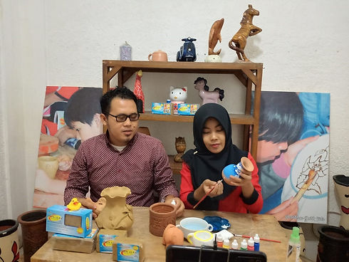 Melukis gerabah citra clay.jpeg