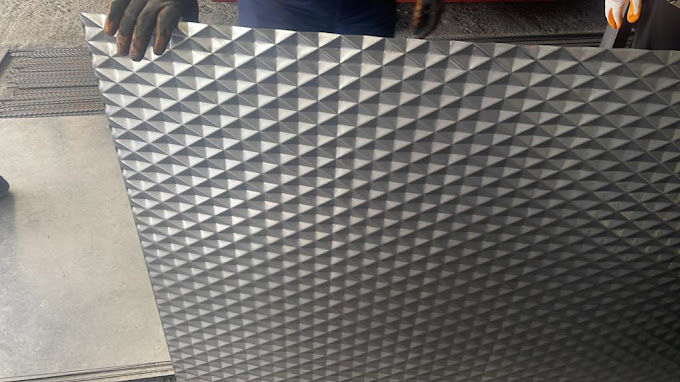 Panele Metalike të Stampuara për Dyera