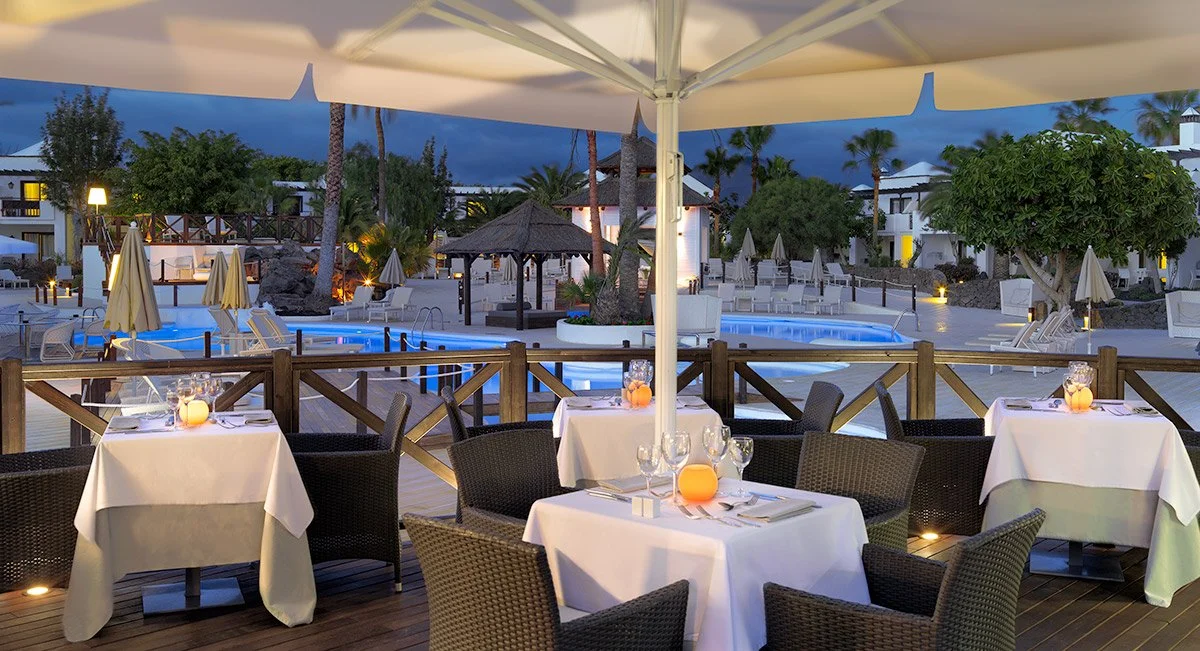 White Suites Restaurant
