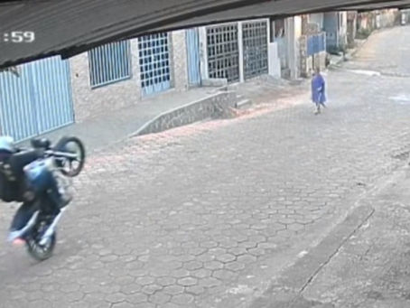 Mais de 100 denúncias contra a prática do 'grau' em motos foram registradas no PI em 2025; veja riscos da infração