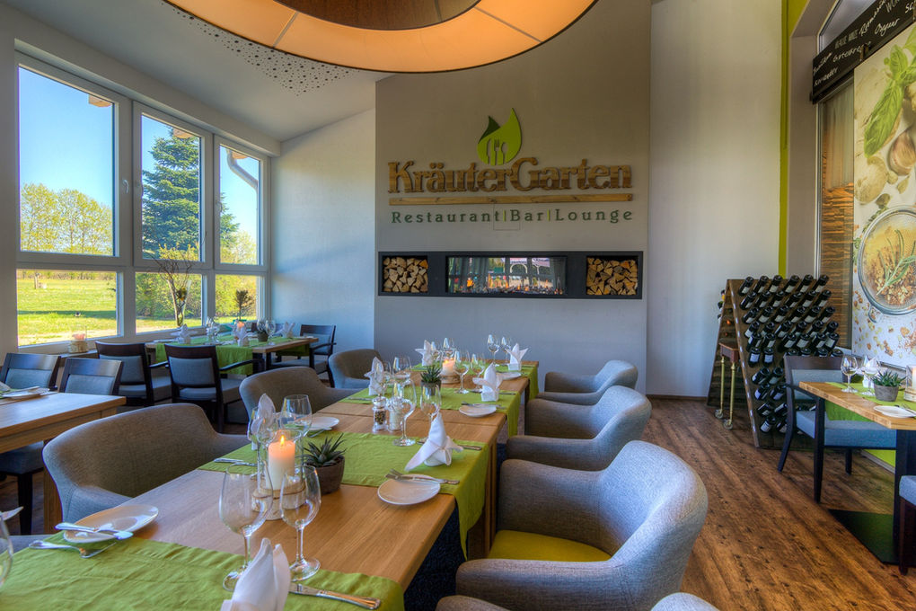 NHH - KRAEUTERGARTEN1.JPG