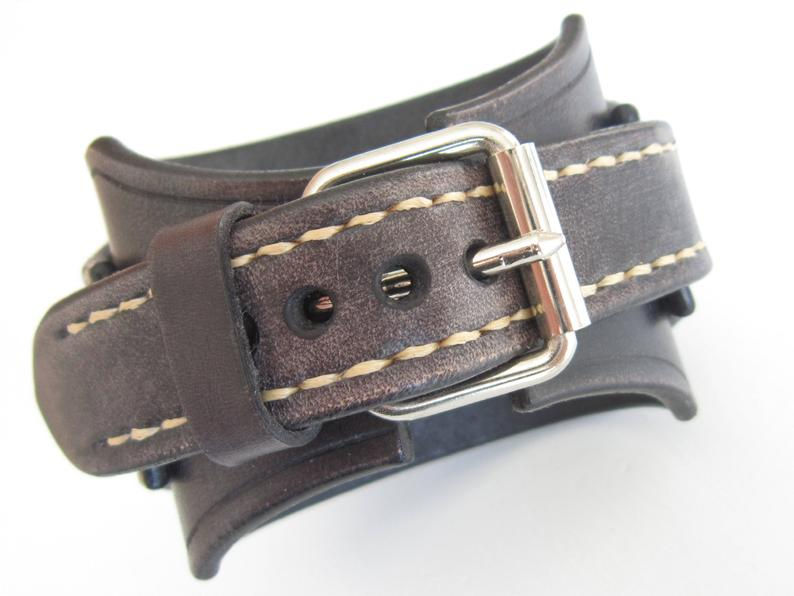 Thumbnail: Leather Cuff Watch (Lover's Bracelet)