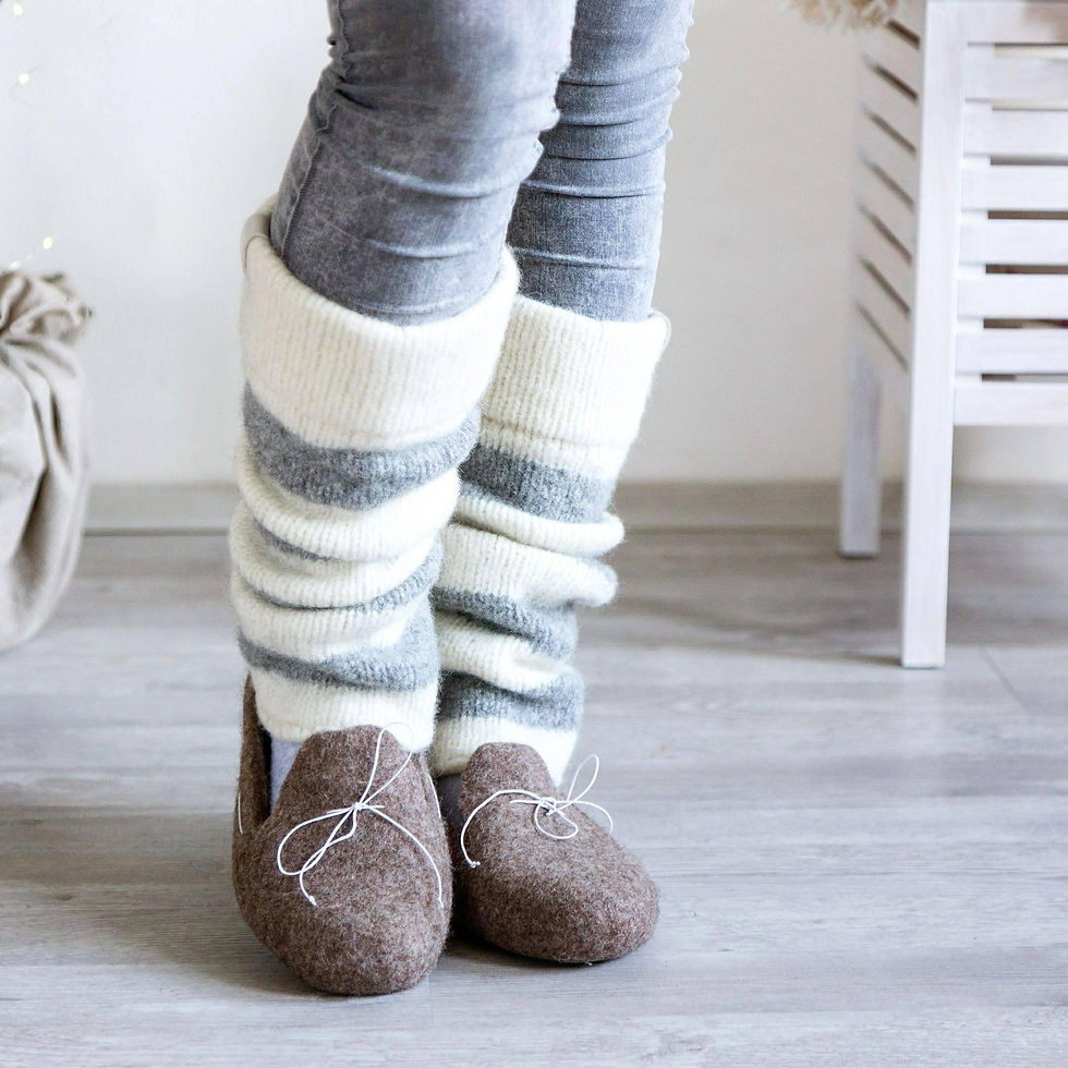 Thumbnail: Womens wool leggings from 100% natural undyed wool (WOOLEN CLOGS)