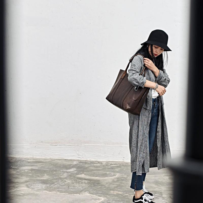 Thumbnail: Handmade Women Tote Everyday Bag BF368 (RockCow)