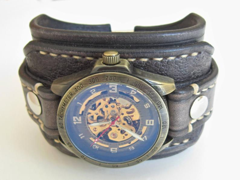 Thumbnail: Leather Cuff Watch (Lover's Bracelet)