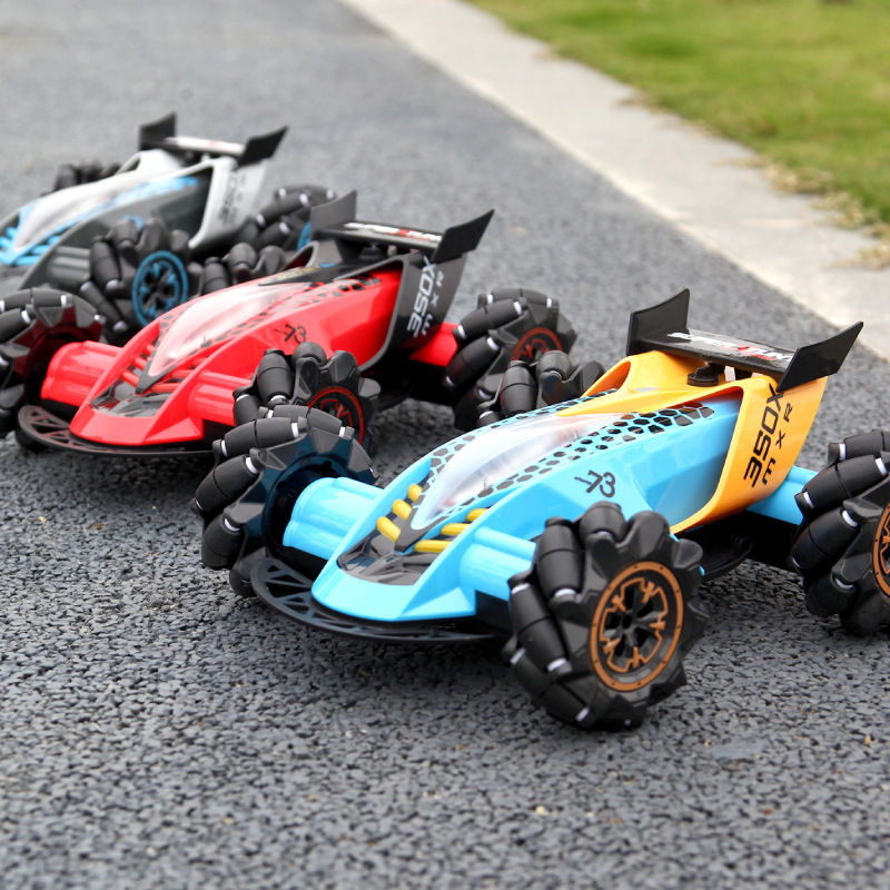 Thumbnail: 1:14 2.4G RC Stunt Car Gesture Sensing Spray Drift Car 4WD Grey_1:14