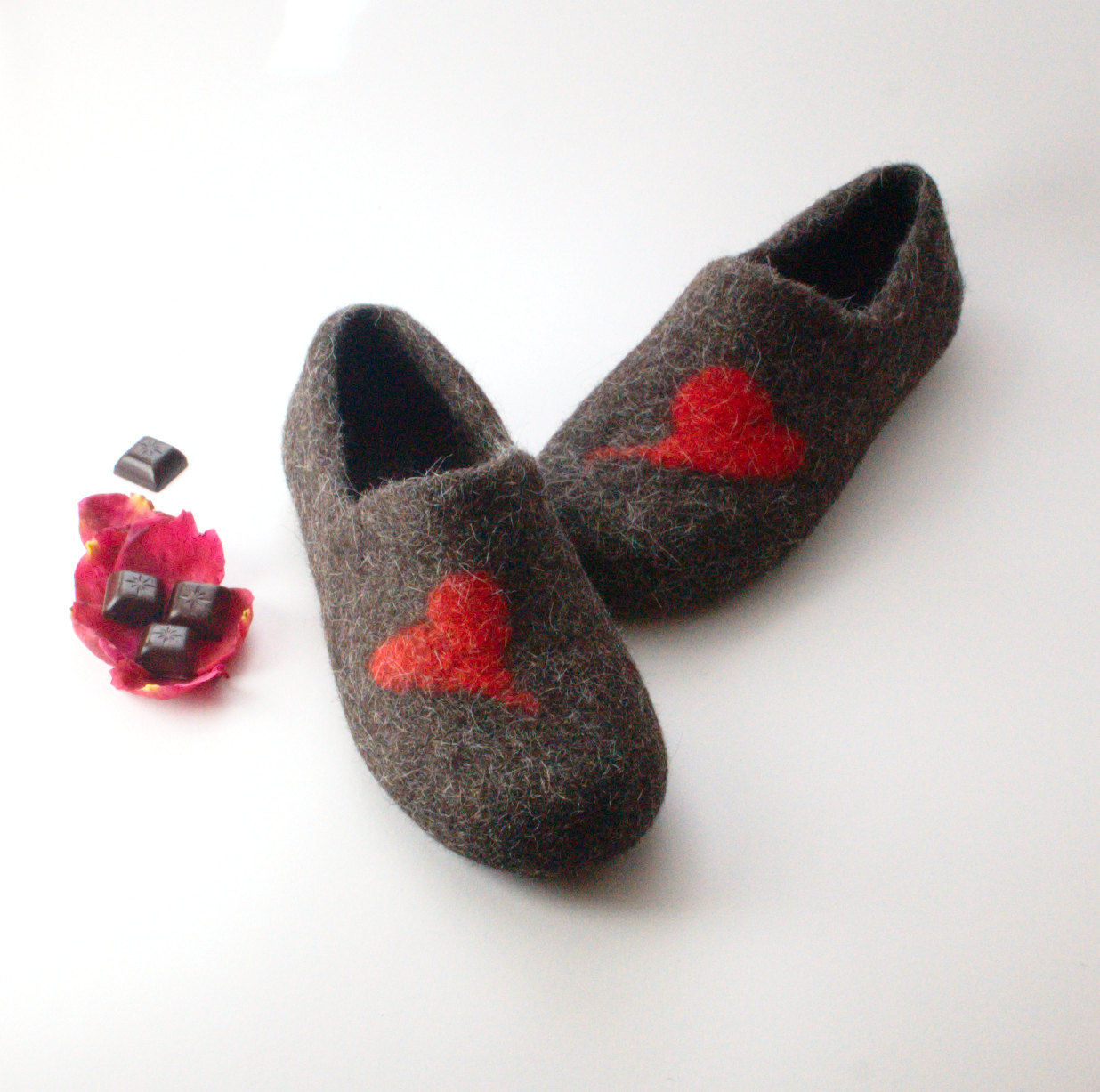 Felted Wool Clogs Red Heart best valentines day gift (WOOLEN CLOGS)