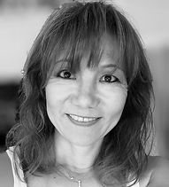 Keiko Schmid Headshot