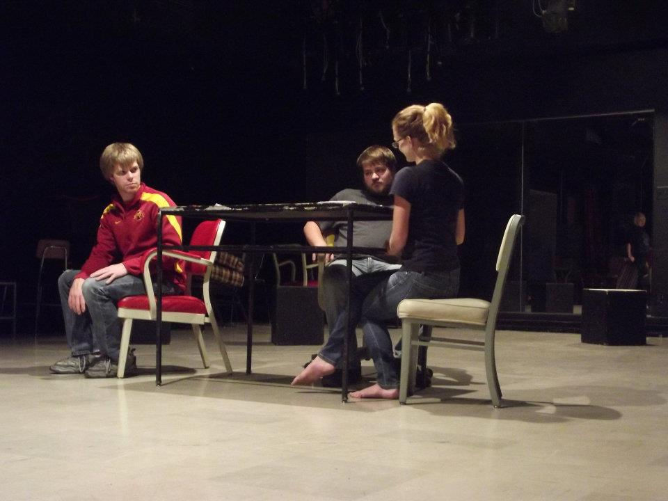 312088_2410385937259_1945868974_n