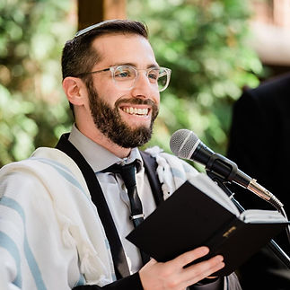 Rabbi Sam Blustin headshot (1)_edited.jpg