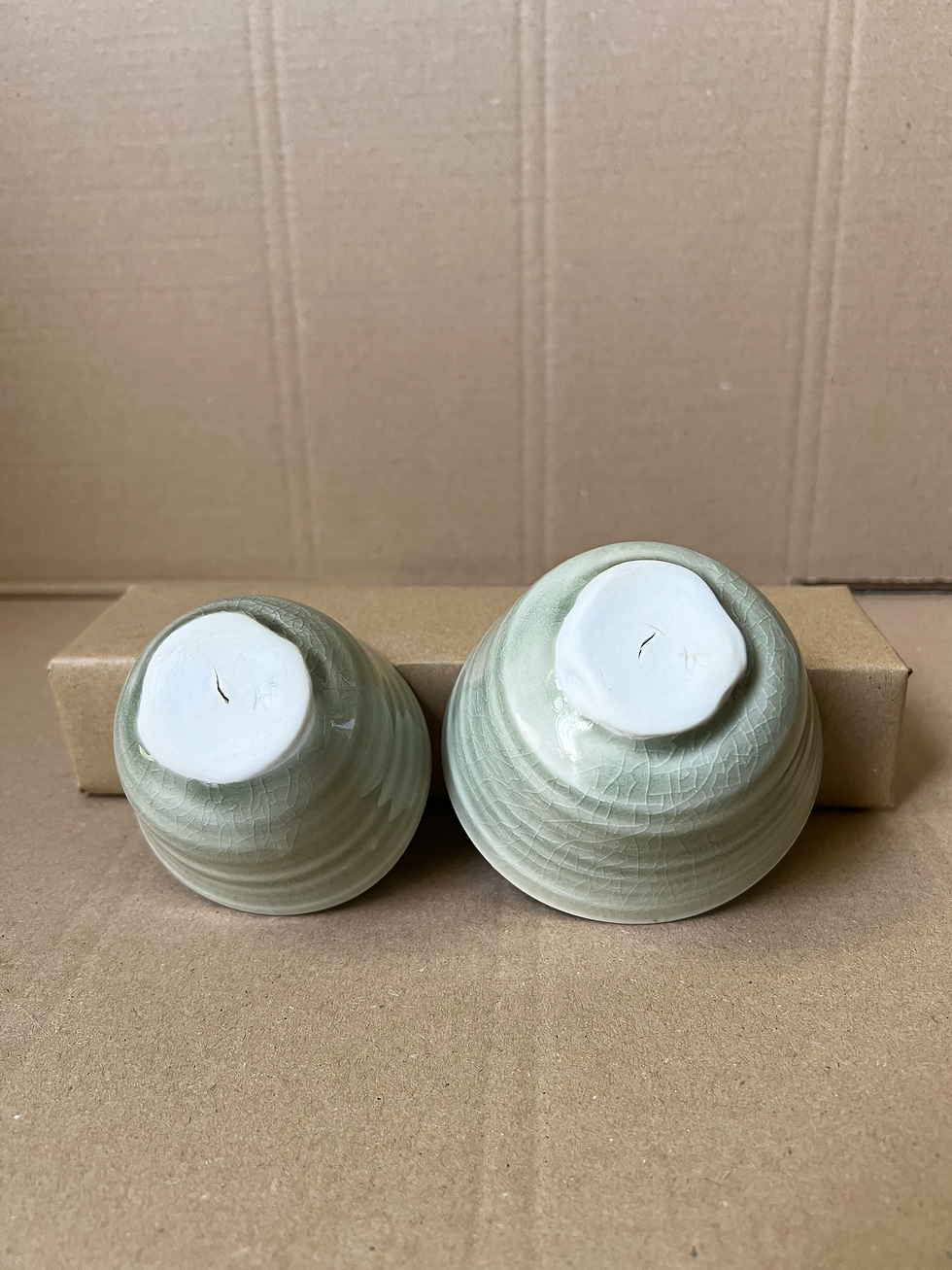 Thumbnail: Set of 2 Small Porcelain Dishes