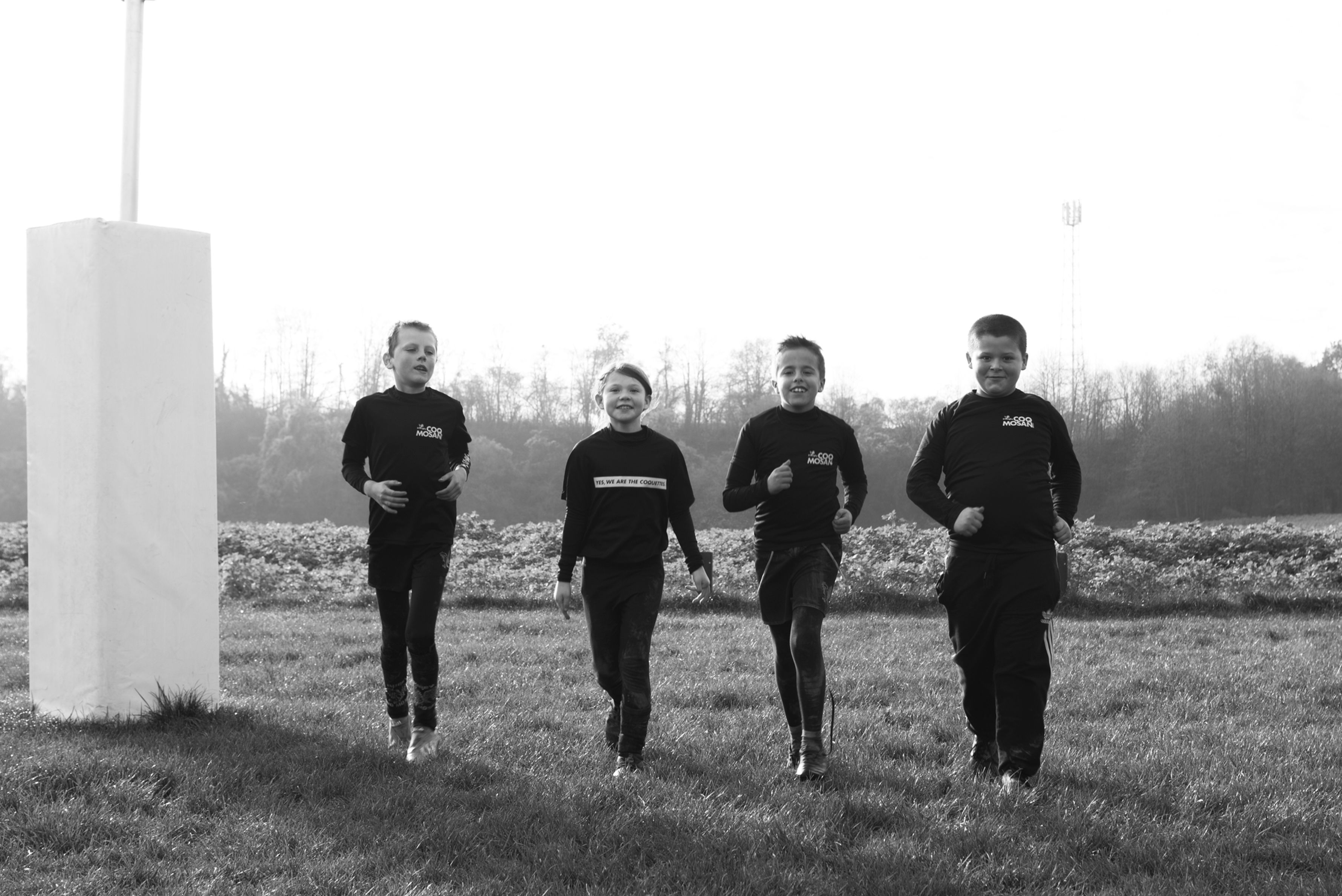 Le T-Shirt Sport Neutre ou Coquette - E