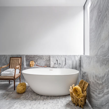 ©_Robert_Granoff_XOCO_PHW_8th_Floor_9_3_2017_Master_Bath (1).jpg