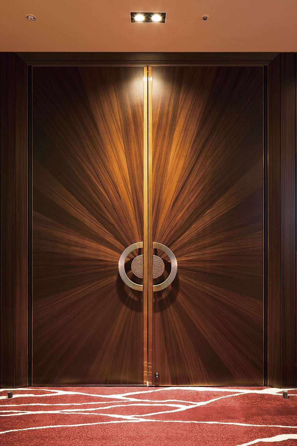 Luxury Door Hardware Trends: The New First Impression
