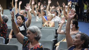 Assembleia aprova 9%, com críticas ao governo e à condução pela FASUBRA