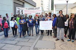 Em dia de paralisação, servidores se mobilizam em defesa das 30 horas