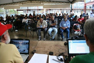 A vontade da base prevaleceu: A GREVE CONTINUA!