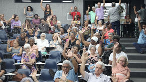 Assembleia propõe que a FASUBRA defenda greve unificada