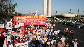 Assembleia do Sintuff esclarece liminar da justiça