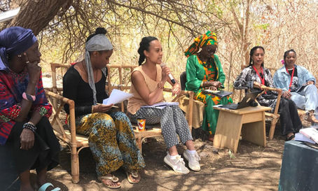 Corps en mouvement : à la recherche de l’essence d’un ritual funéraire Malgache - Biennale de la danse en Afrique: Danse au féminin - Danse contemporaine & multiplicité