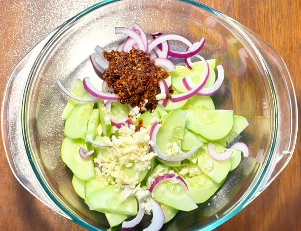 Spicy Asian Cucumber Salad