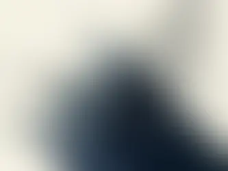 gravura abstrata com letras e palavras sobre figuras geométricas para ilustra o conceito de close reading