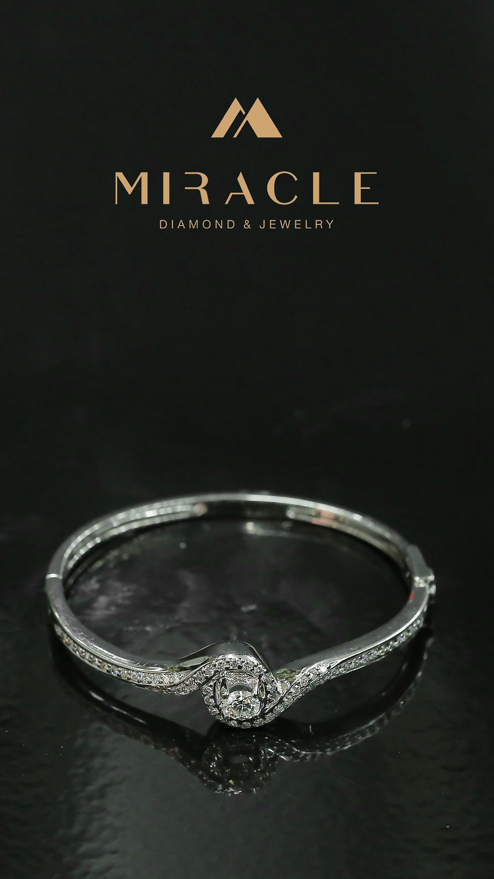 Hình thu nhỏ: Vòng tay kim cương VXV99