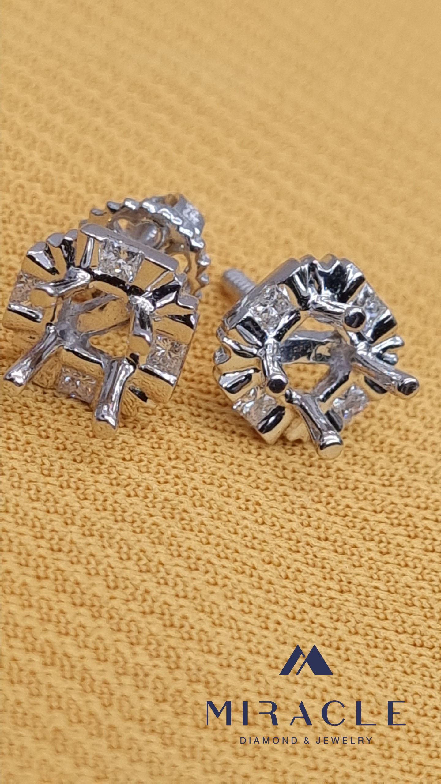 Vỏ bông tai kim cương BXV13