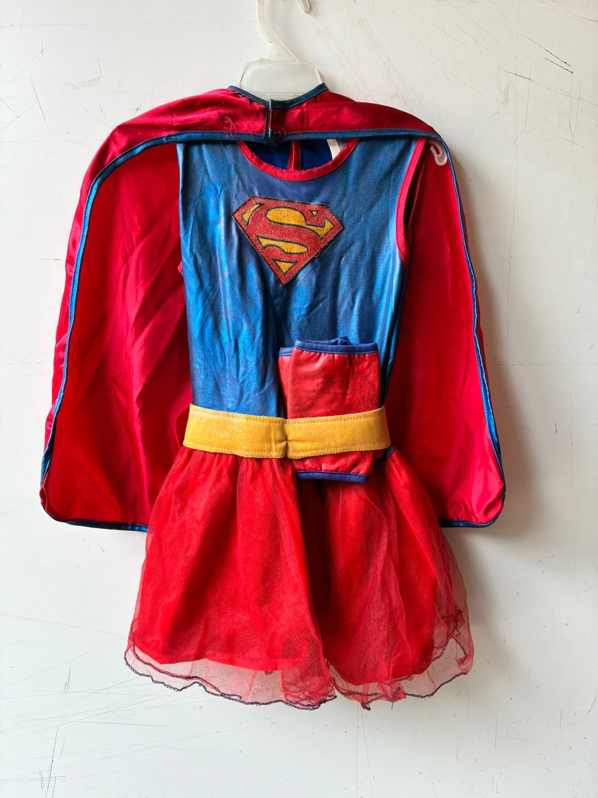 Supergirl Niña