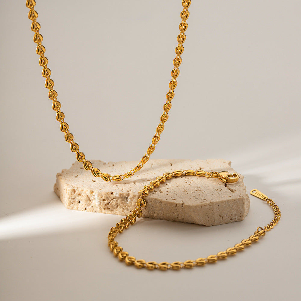 Gaia Trendy Hollow Heart Woven Chain Bracelet — view 5