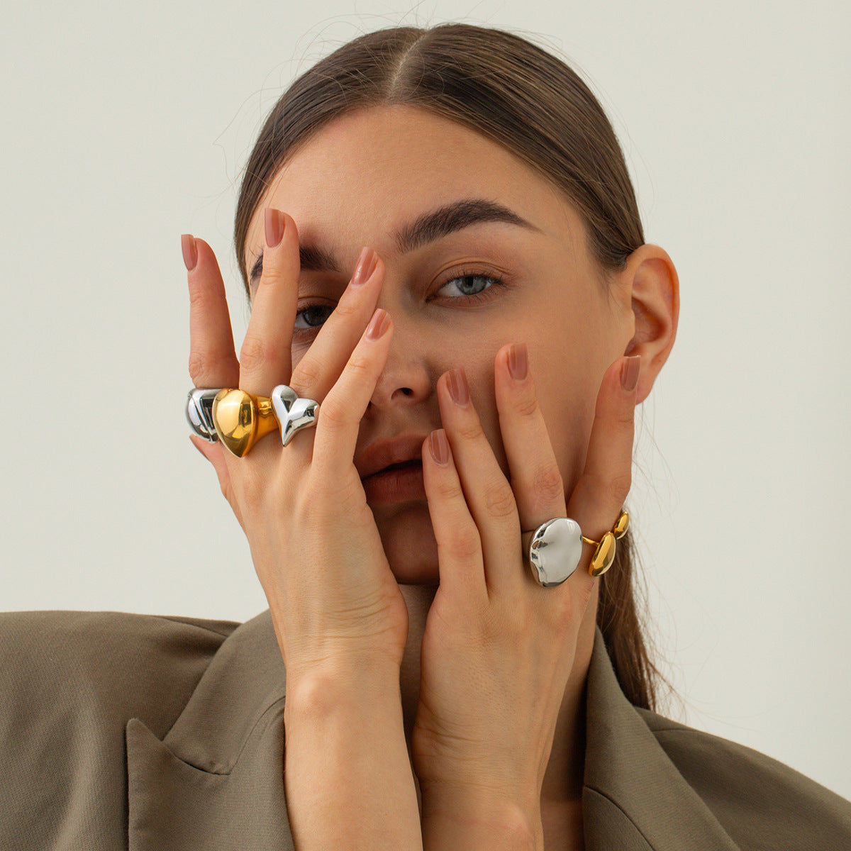 Delphine Geometric Ball Ring — view 4