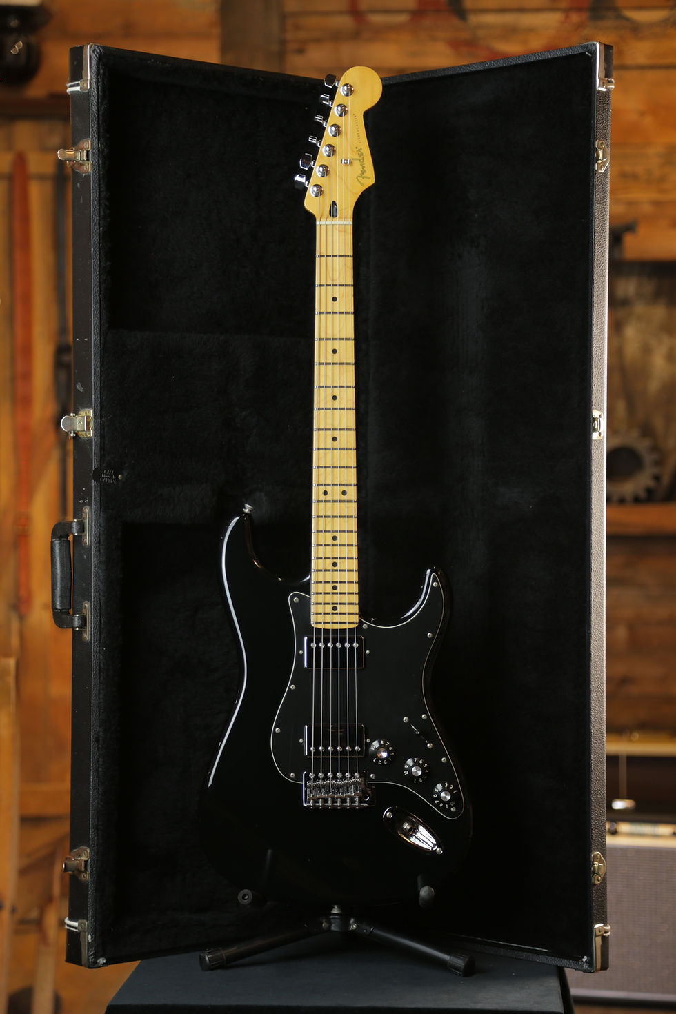 Thumbnail: Fender Blacktop Strat HH
